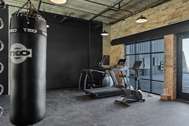 Building Photo - 4510 Terry-O Ln