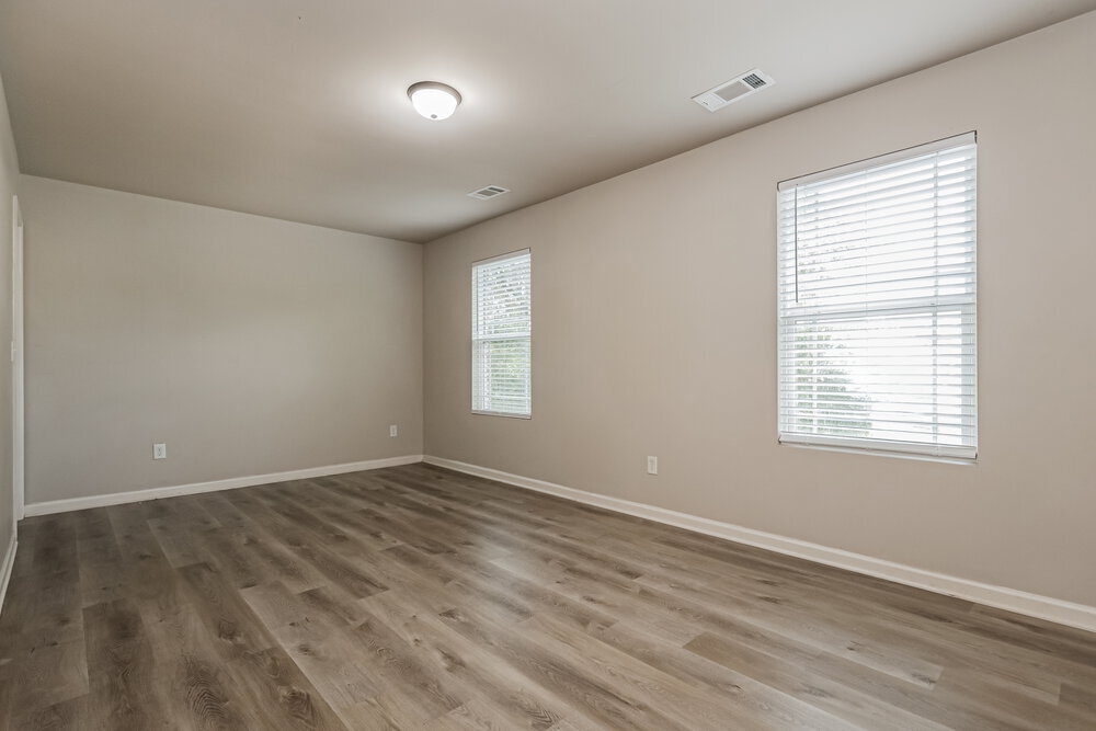 Building Photo - 1845 Simmons Ln