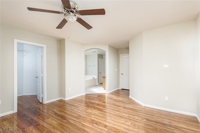 Building Photo - 7649 Lookout Hill St