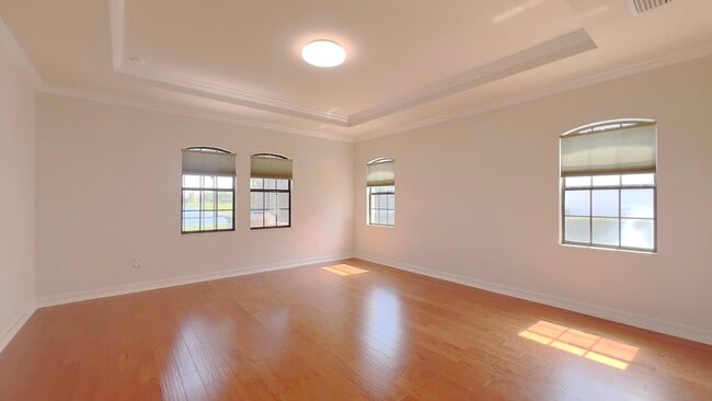 Building Photo - 10907 Mobberley Cir