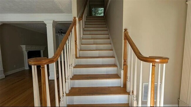 Building Photo - 1101 Boardwalk Pl