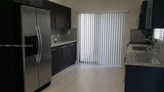 Building Photo - 192 Wimbledon Lake Dr