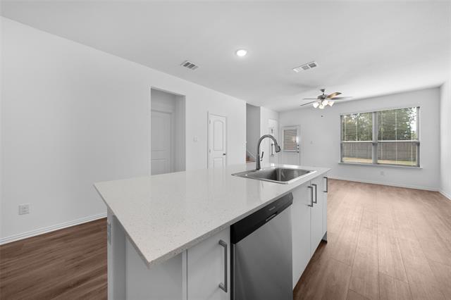 Building Photo - 100 Capewood Dr