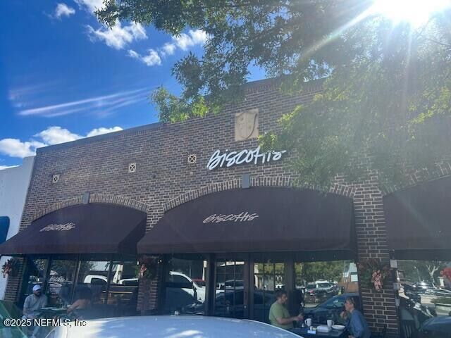 Building Photo - 2652 Post St