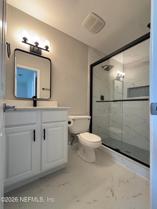 Building Photo - 8880 Old Kings Rd S