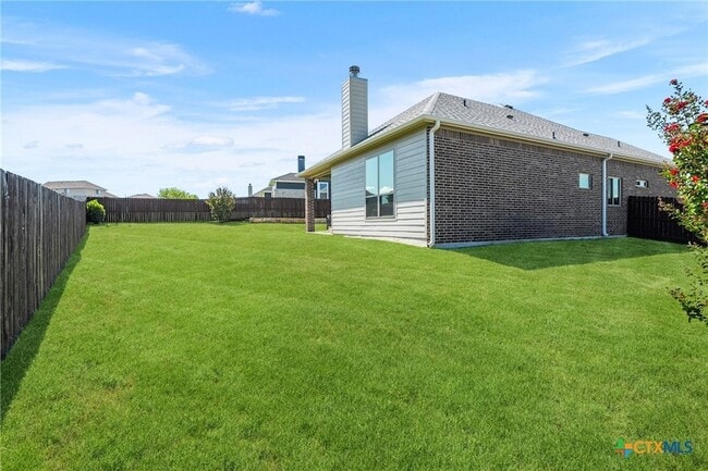 Building Photo - 7822 Kendall Hill Dr