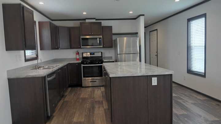 Building Photo - 74 Meggan Dr