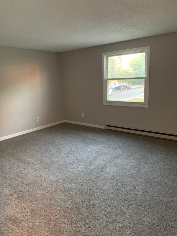 Building Photo - 56 Hall St