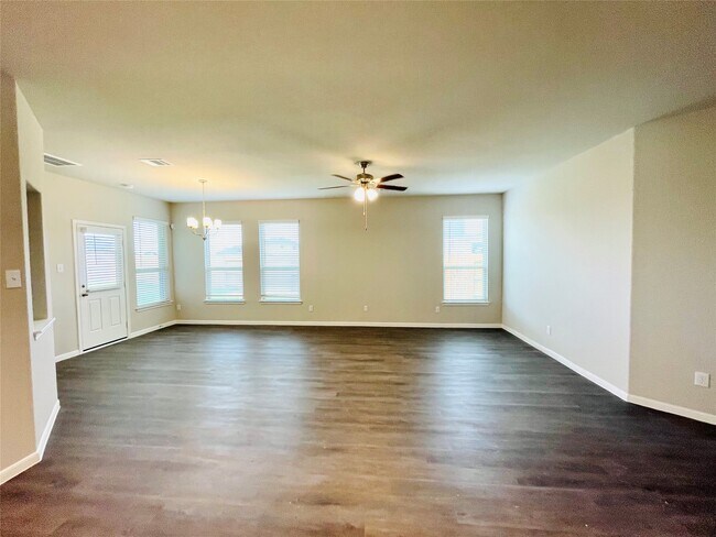 Building Photo - 445 Aurora Creek Ln