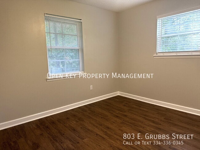 Building Photo - 803 E Grubbs St