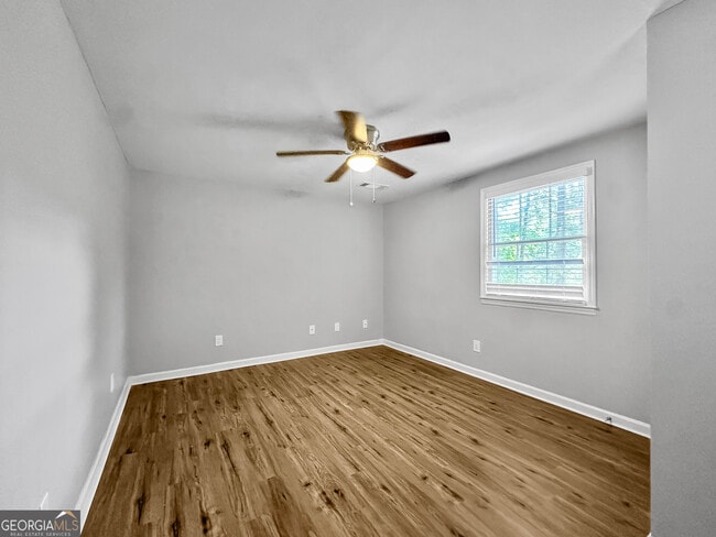 Building Photo - 608 Silver Trace Ct