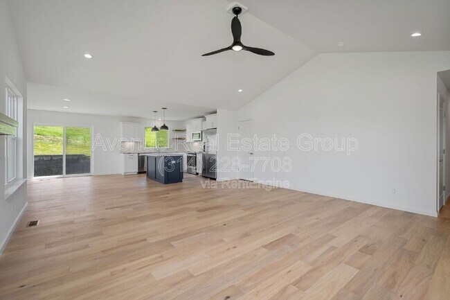 Building Photo - 3038 Boschertown Rd
