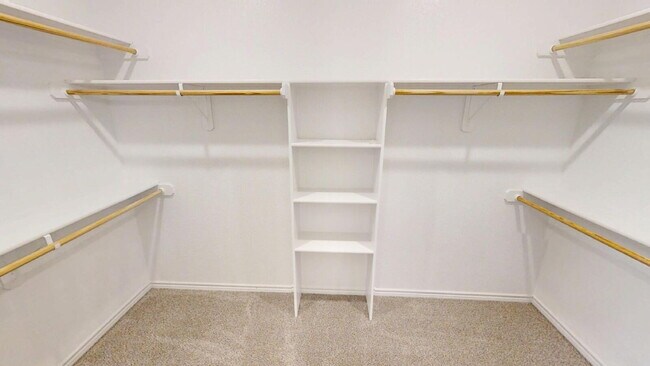 Building Photo - Welcome home to this beautifully designed 4-bedroom, 2.5-bathroom gem!