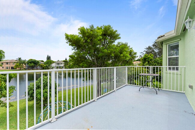Building Photo - 2253 Balsan Way