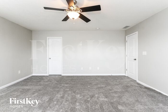 Building Photo - 3214 S Dendle Dr