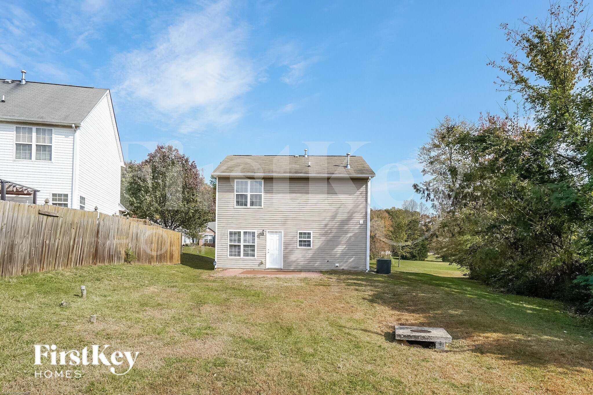 Building Photo - 2303 Sidney Porter Dr