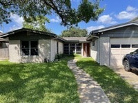 Building Photo - 3713 Aransas St