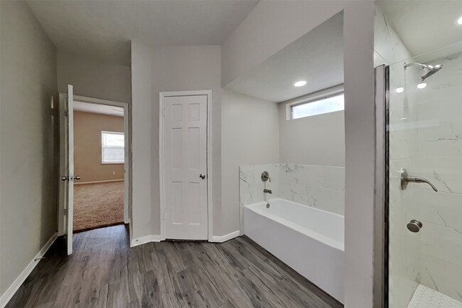 Building Photo - 12127 Rocky Lake Dr