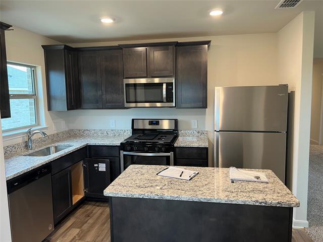 Building Photo - 3086 Chillingham Dr