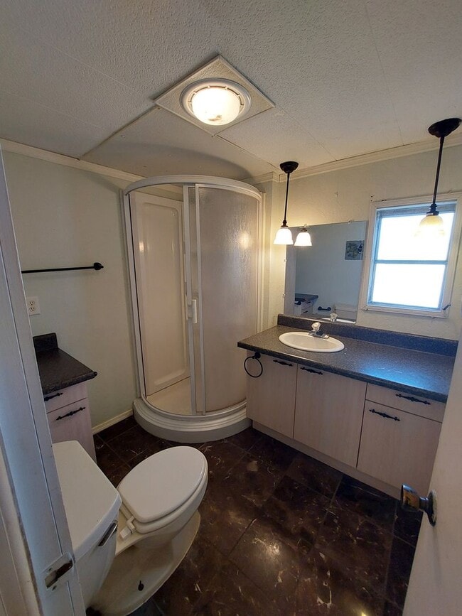 Building Photo - 55+ Community Home in Saralake Estates – 2 Bed / 2 Bath