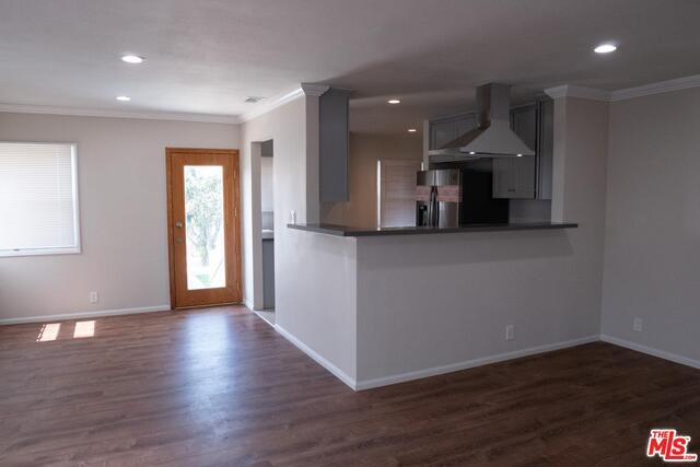 Primary Photo - 10319 Ruthelen St