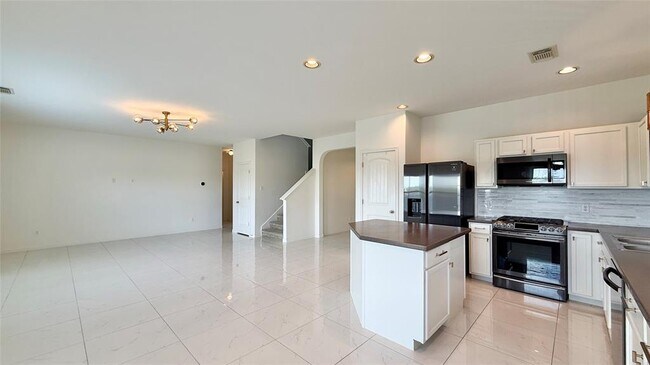 Building Photo - 12224 Timber Heights Dr