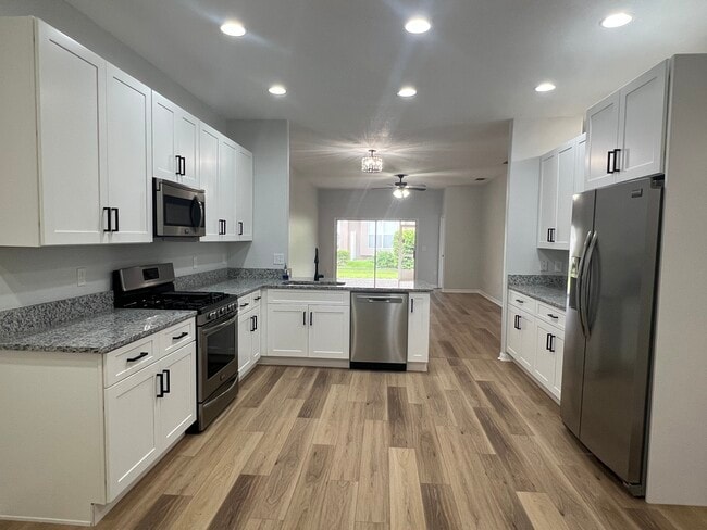 Building Photo - 31849 Turkeyhill Dr