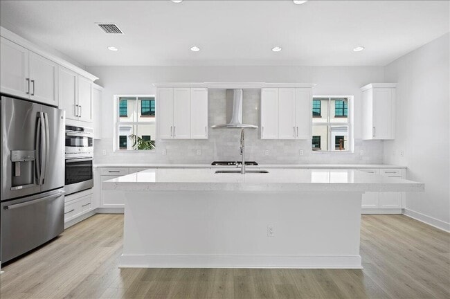 Building Photo - 5273 Beckman Ter