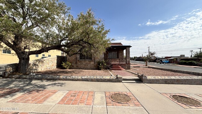 Primary Photo - 2731 Idalia Ave