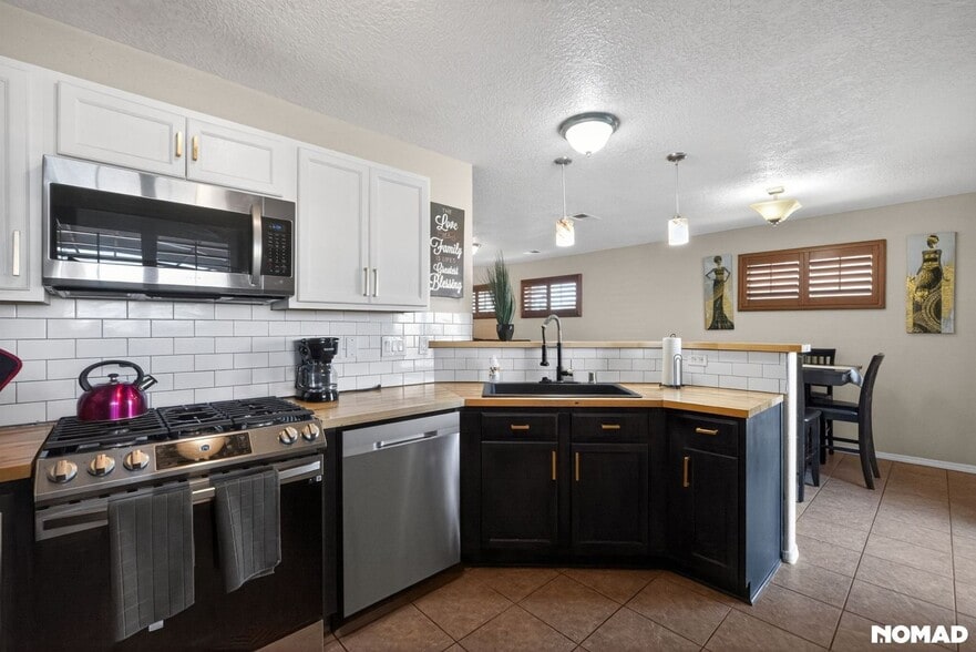 Building Photo - 6257 Azaleas Rd NW