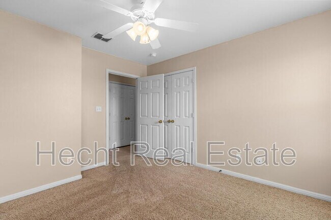 Building Photo - 3117 Douglas Fir Dr