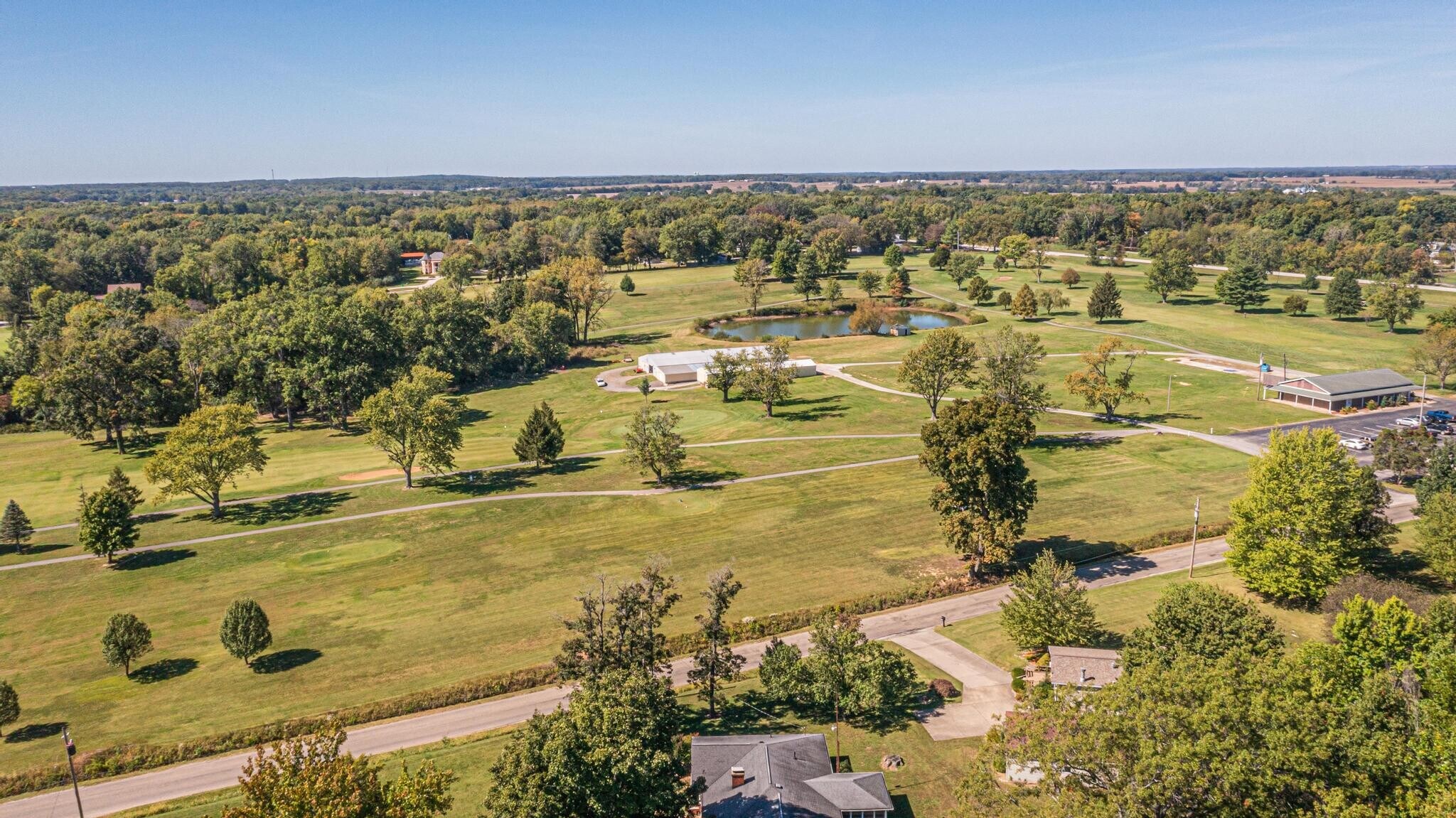 Building Photo - 10854 Country Club Rd