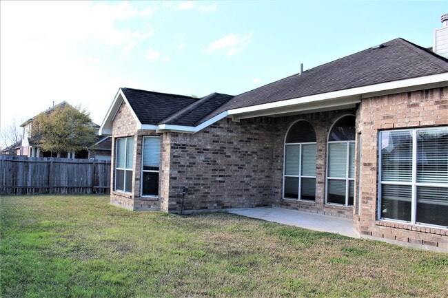 Building Photo - 4614 Brazos Bend Dr