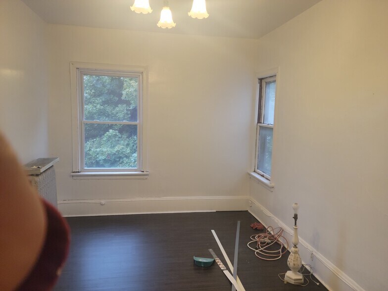 Building Photo - 8115 Wade Park Ave