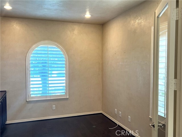 Building Photo - 12 Water Lily Way