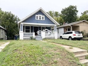 Building Photo - 2446 Quincy St