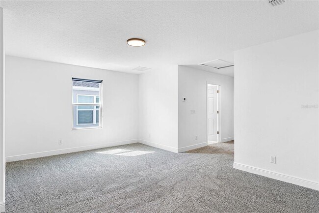 Building Photo - 7902 Syracuse Dr