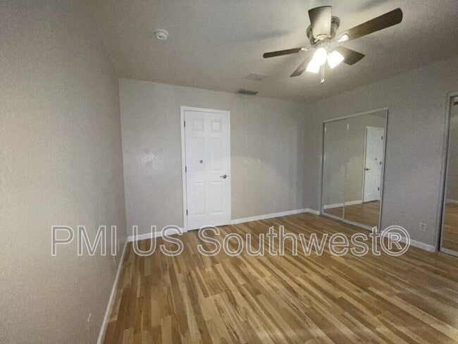 Building Photo - 2576 Ridge Run Ave