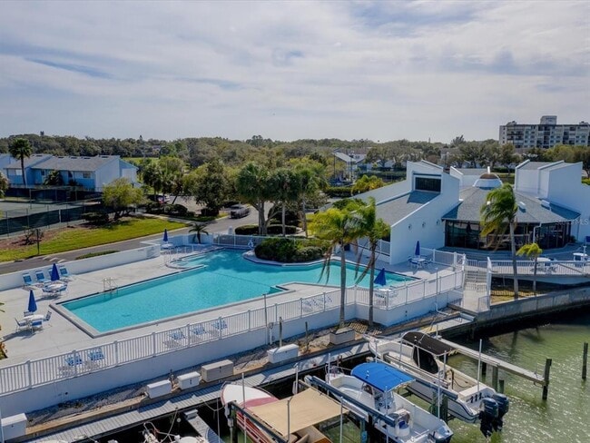 Building Photo - 11510 Shipwatch Dr