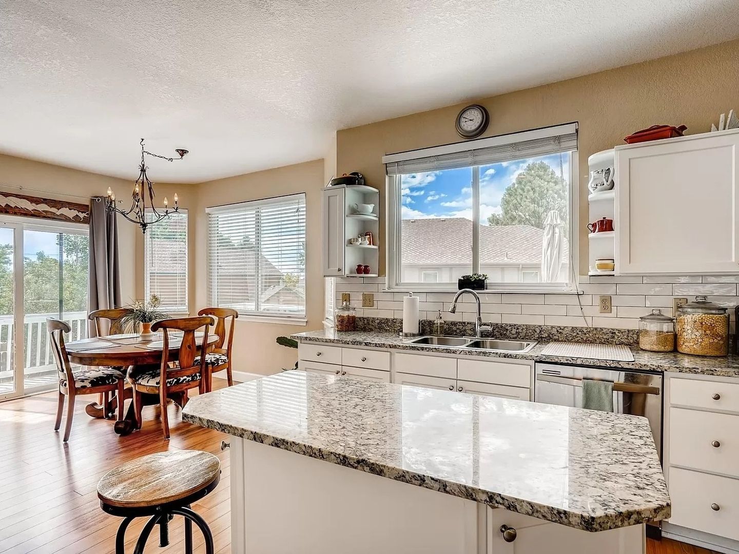 Building Photo - 7541 Powderhorn Dr