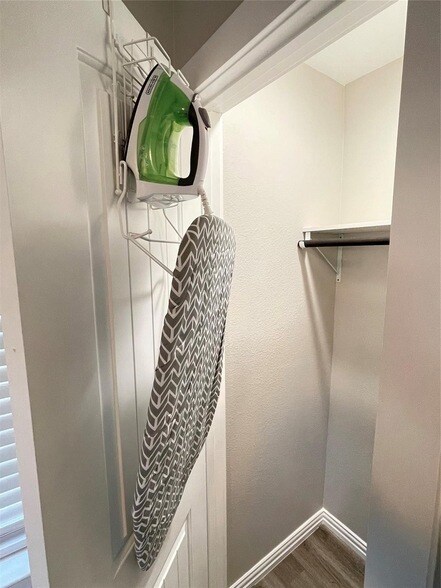 Building Photo - 4322 Alconbury Ln