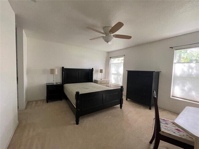 Building Photo - 10468 Montpelier Cir