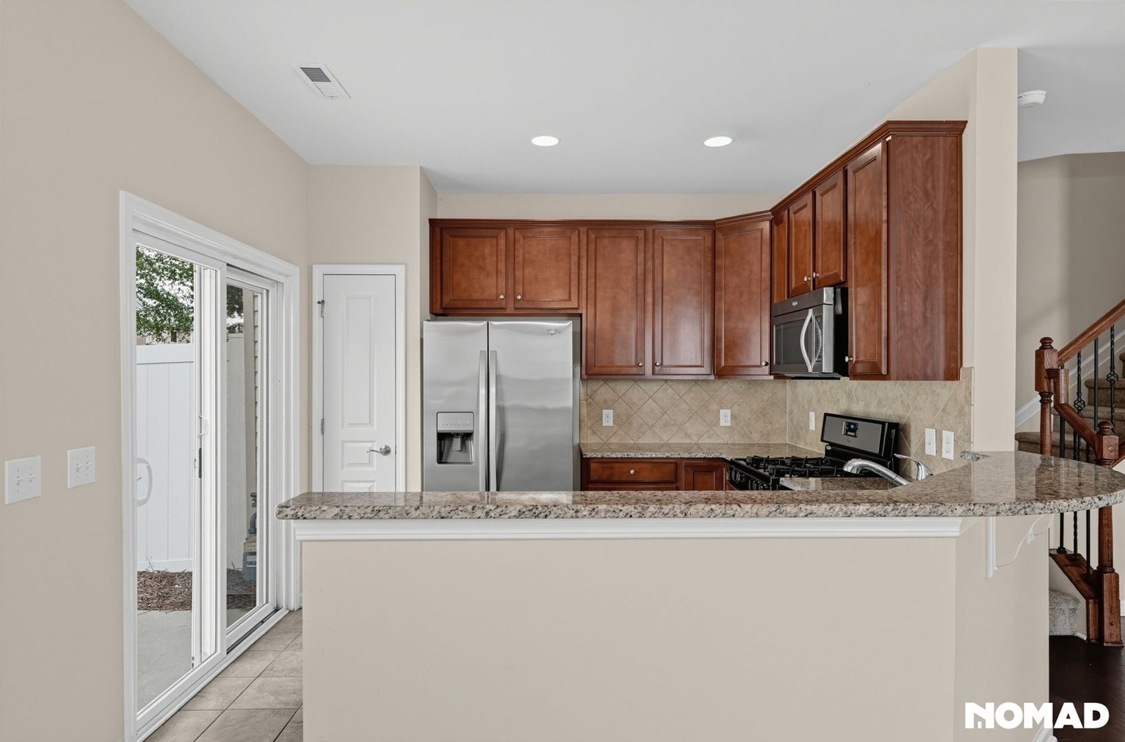 Building Photo - 6032 Carrollton Ln
