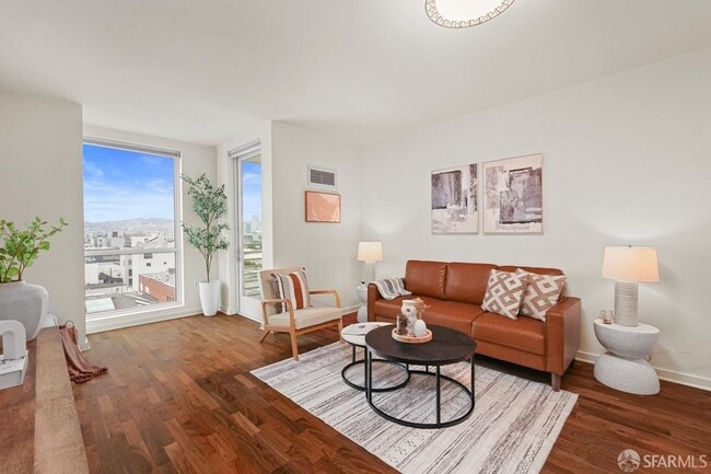 Building Photo - Luxury Condo at The Palms located in South of Market San Francisco