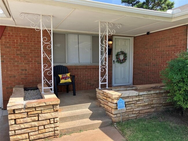 Building Photo - 217 Byrd Dr