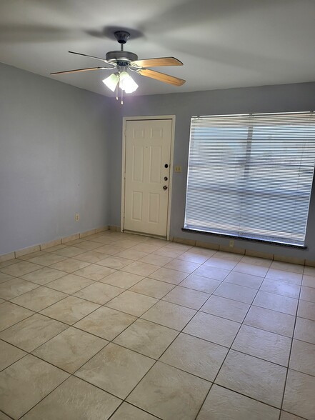 Building Photo - 312 Gastel Cir