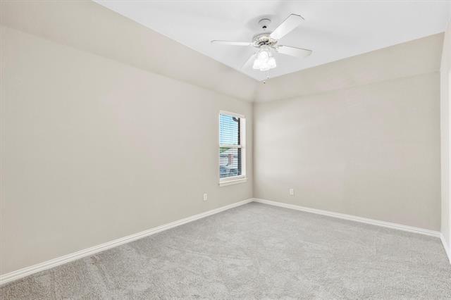 Building Photo - 8008 Raintree Dr