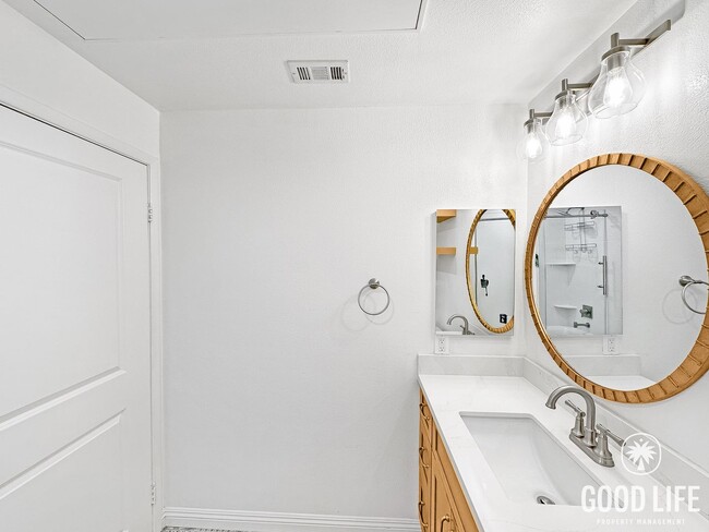 Building Photo - Resort-Style 1BR in Anaheim | Gym, Pool, Jacuzzi & Balcony