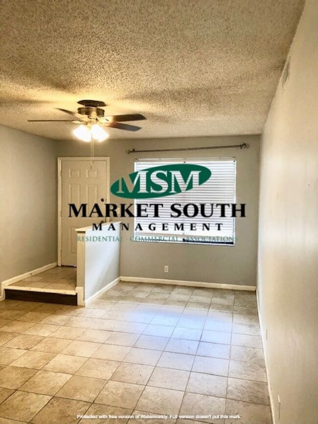 Building Photo - Bull River Shoals - Condo