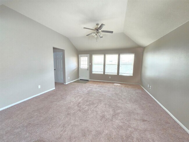Building Photo - 9924 Lace Flower Way